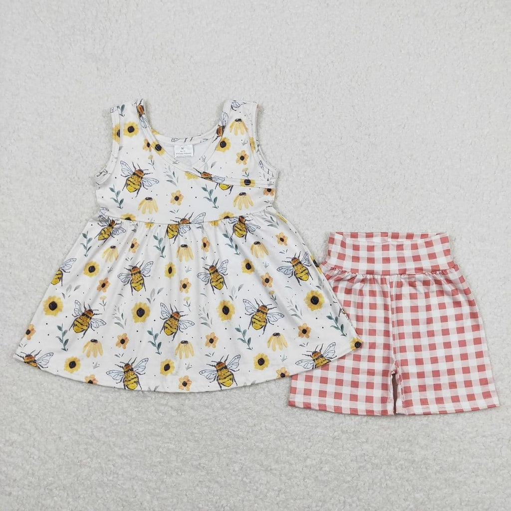 Bee gingham shorts set