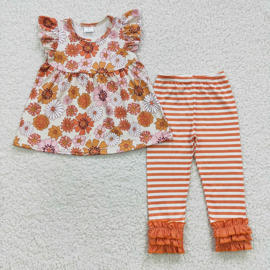 Orange floral Pants outfit