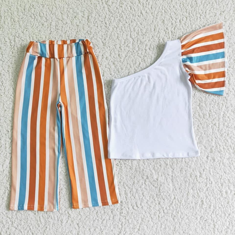 Retro Stripe Pants outfit