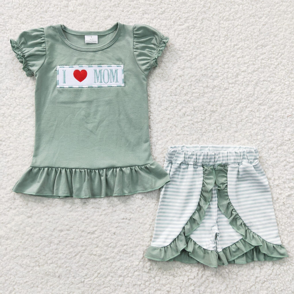 I Love Mom Sage short set